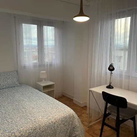 Piso Ideal Familias Con Vistas A Penacabarga Y Bahia De * Santander